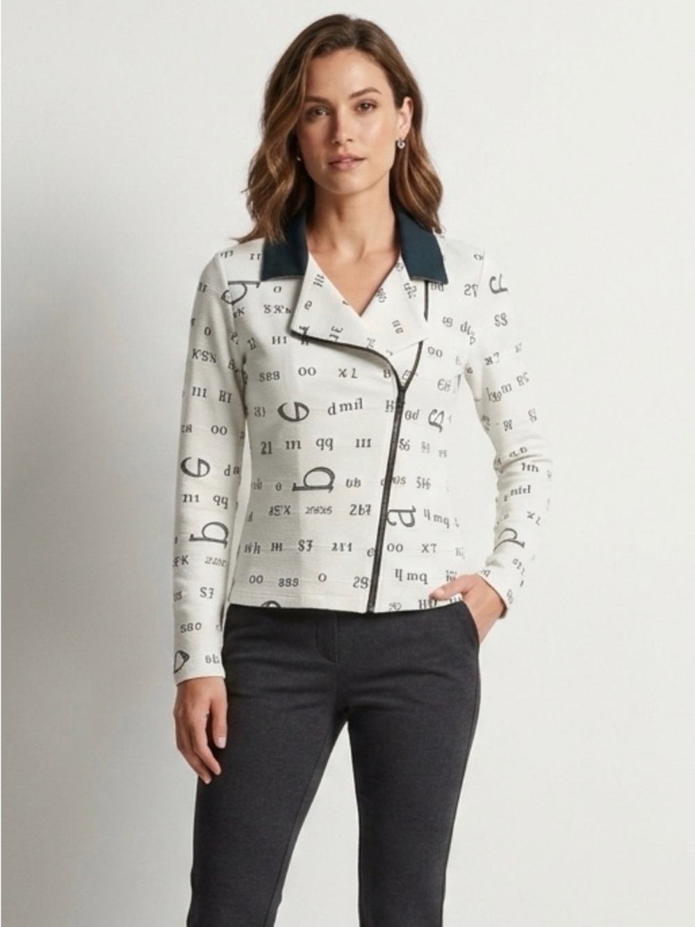 🌟Rayure Paris Vintage Printed Blazer in Black/White- Y2K- 1990s- Parisian Chic🌟